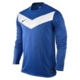 Clearance football kits uk discount